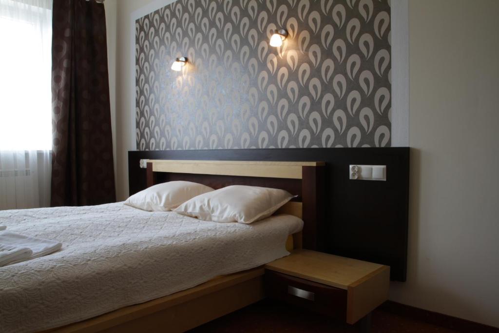 Hotel Trojka Przemyśl Rom bilde