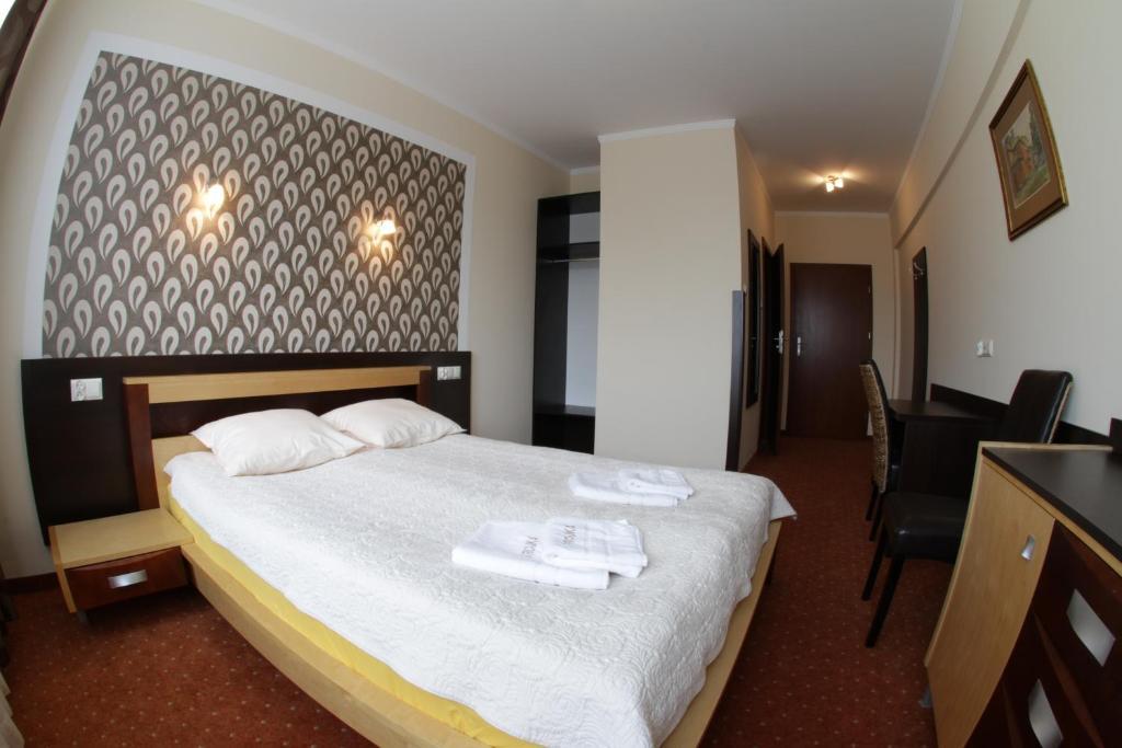 Hotel Trojka Przemyśl Rom bilde